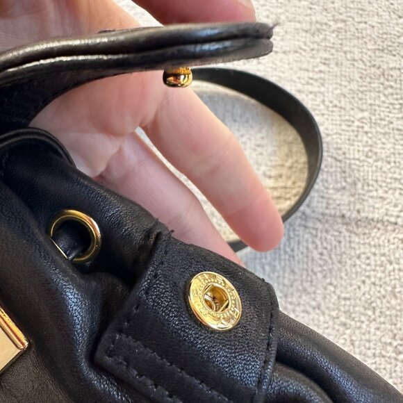 Tignanello Black Leather Adjustable Strap Shoulder Bag - Picture 6 of 9